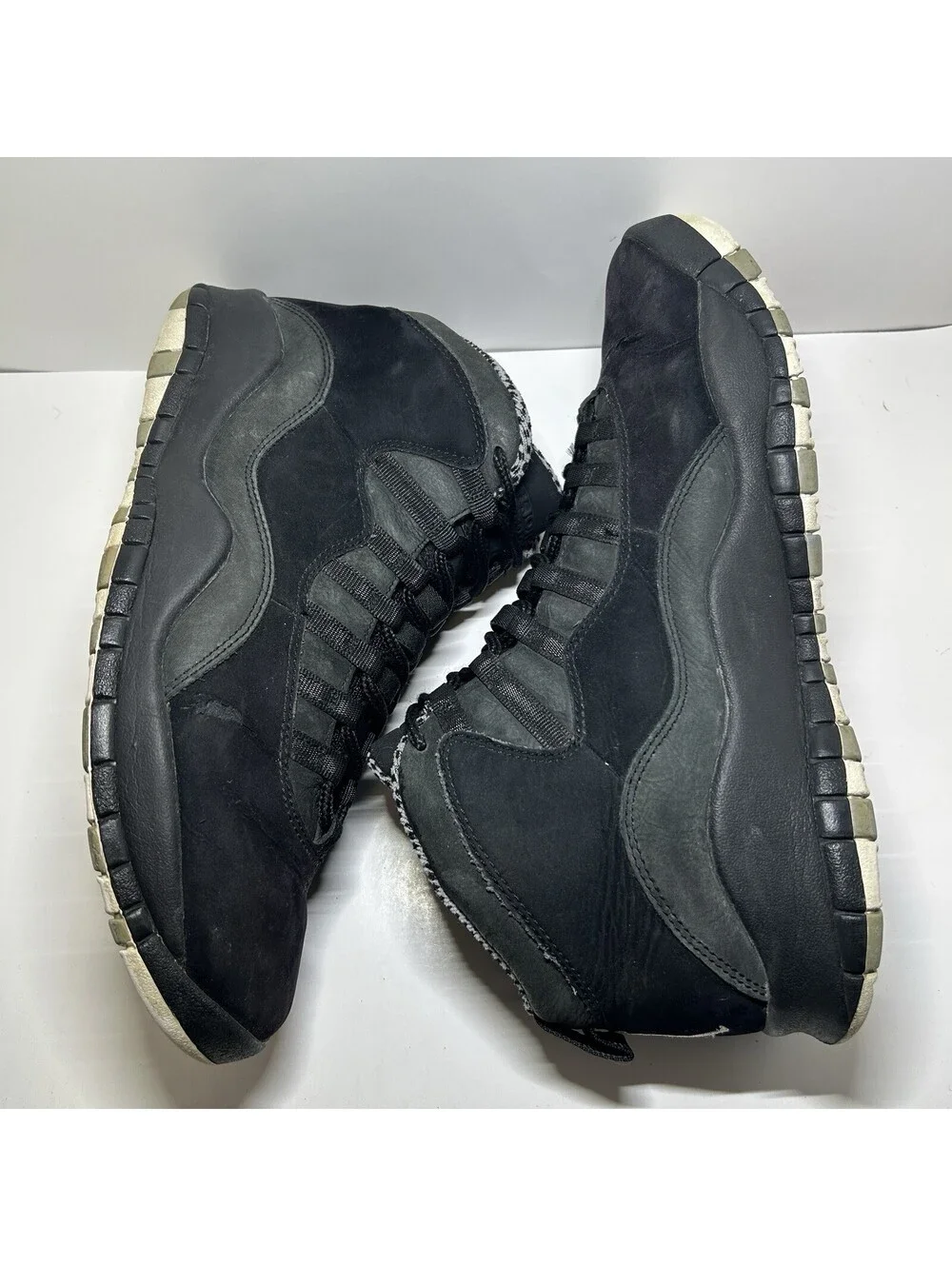Air Jordan 10 Retro Stealth 2012 - Size 10 - (310805-003)
